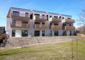 Ansicht mit Balkon - 
