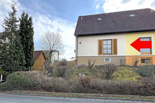 Außenansicht - 4 Zimmer Doppelhaushälfte zum Kaufen in Kulmbach
