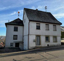 Einfamilienhaus mit Einliegerwohnung in Hoheneck - Ludwigsburg