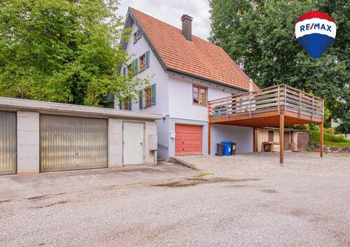 Branding - Gepflegtes Einfamilienhaus in bevorzugter Wohnlage mit zusätzlichen Teilflächen in Tiengen