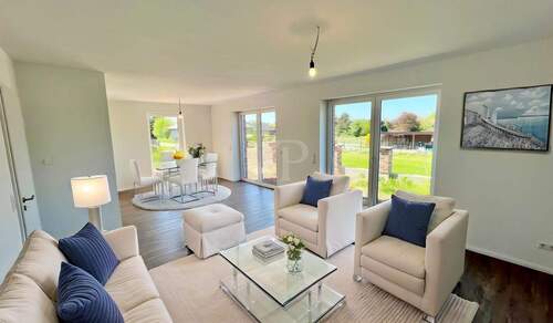 Wohn/- Essbereich (Home Staging) - 