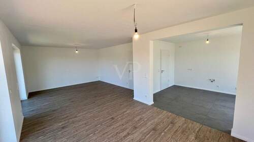 Wohn/- Essbereich mit Küche - 