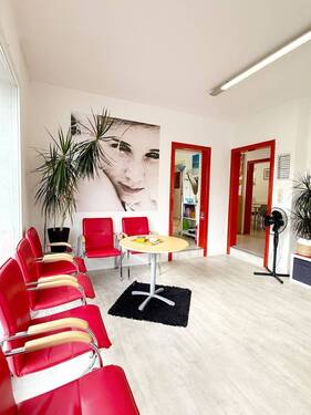 Eingangsbereich Gewerbeeinheit - 1 Zimmer Einfamilienhaus in Viernheim