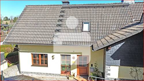 Außenansicht - Wohnen im Grünen - Einziehen und Wohlfühlen!