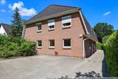 01 Objektansicht - gut geschnittene 3-Zimmer-Wohnung mit Terrasse und 2 Kellerräumen