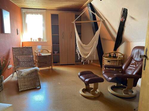 Zimmer DG - Mehrfamilienhaus, Wohnhaus mit 570,00 m&sup2; in Fritzlar zum Kaufen