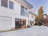 Ansicht vom Garten - Bungalow mit 265,00 m&sup2; in Schweinfurt zur Miete
