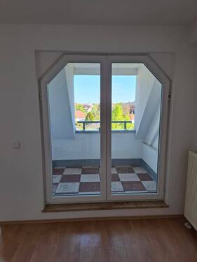 Loggia - 2 Zimmer Etagenwohnung zur Miete in Leipzig