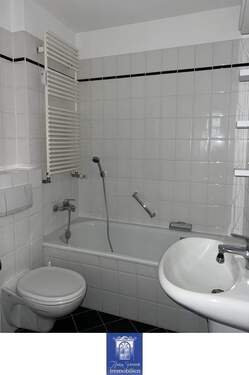 Bad - 2 Zimmer Etagenwohnung in Dresden