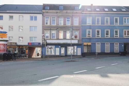 Straßenansicht - Voll vermietetes Wohn- und Geschäftshaus mit 4 Einheiten in der Flensburger Neustadt