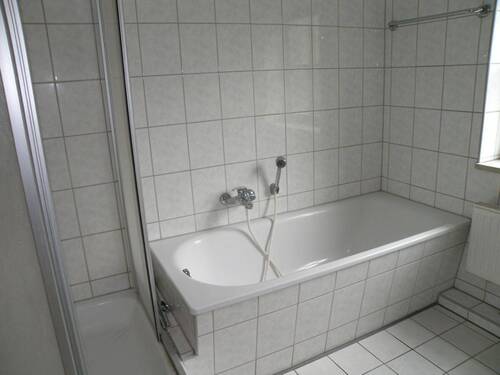 Vollbad - Etagenwohnung mit 101,00 m&sup2; in Elsdorf-Westermühlen zur Miete