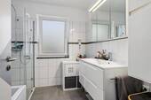 Badezimmer Erdgeschoss - 