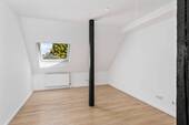 Zimmer 1 Dachgeschoss - 
