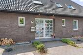 Hauseingang - Einfamilienhaus mit 212,80 m&sup2; in Bremen zum Kaufen