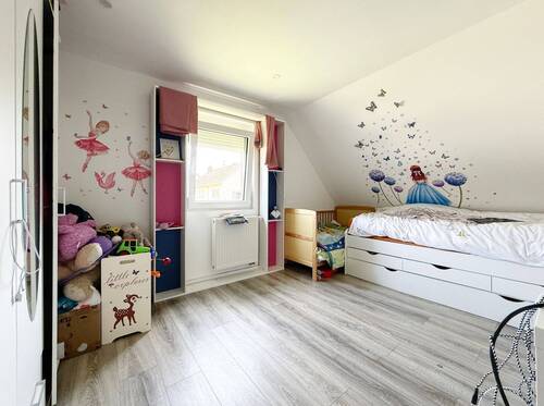 Kinderzimmer - DG - 
