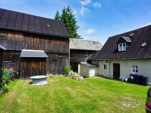 Bauernhaus mit Scheune - 