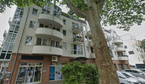 Straßenansicht - Moderne 5-Raum Wohneinheit in Dresden Cotta - Familienwohnung oder WG?