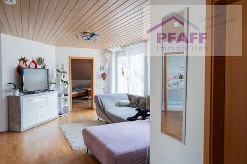 1 - 3 Zimmer Etagenwohnung zum Kaufen in Worblingen