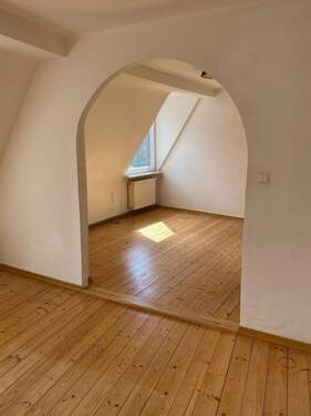 Durchgang z. Schlafzimmer.jpg - 