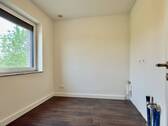 Ankleideraum, Arbeitszimmer oder Hauswirtschaftsraum - 
