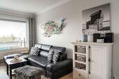 Wohnzimmer - 2 Zimmer Etagenwohnung zum Kaufen in Büsum