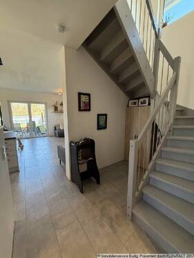 Blick durch Flur im EG - 