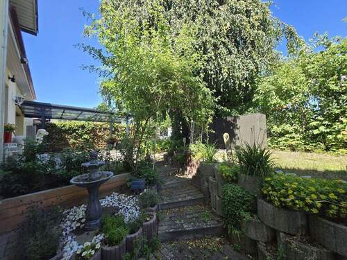 Teil des Grundstück v.H. - 