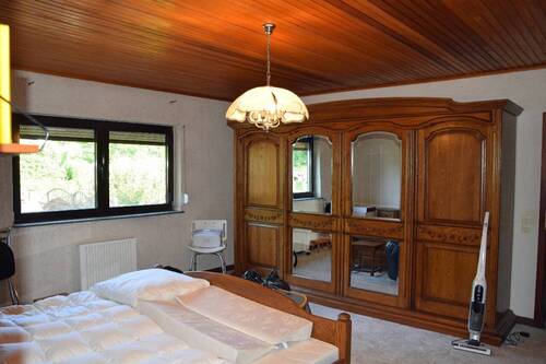 Schlafzimmer (Anbau) - 