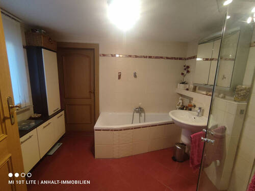 EG - Badezimmer Teilansicht - 