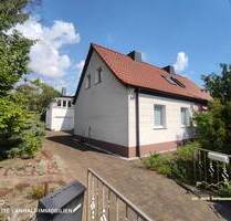 Erfüllen Sie Ihren Wohntraum - einzugsbereites Siedlungshaus mit Garten und Pool - Gräfenhainichen Möhlau