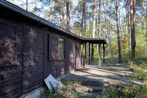 Bungalow außen (6).jpg - Ein großes Freizeitgrundstück mit Ferienhaus und Nebengebäude