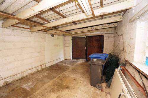 NG Garage innen (1).jpg - 