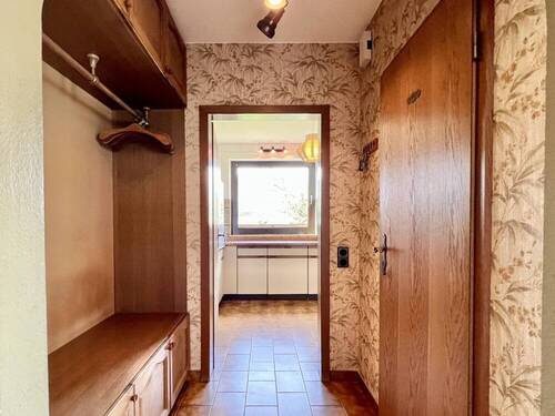 Garderobe, Gäste-WC, Küche - 