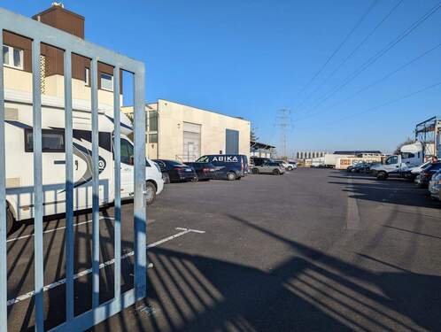 Außenansicht - Komplett sanierte Halle inkl. Loftbüro - auch teilbar ab 200 m²