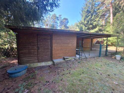 Carport mit Schuppen - 