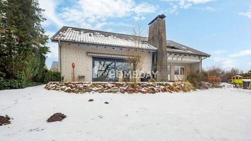 Außenansicht 2 - 9 Zimmer Einfamilienhaus zum Kaufen in Glinde