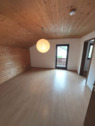 3. Zimmer im OG mit Balkonzugang - 