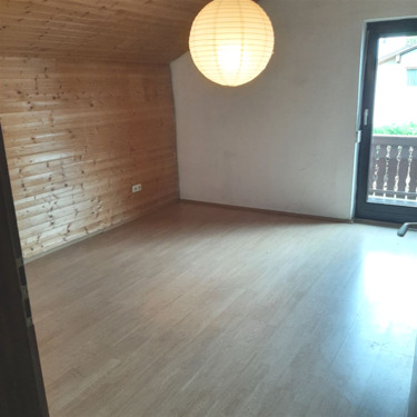 eins der Zimmer im OG - 