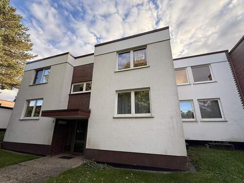 Hausansicht - 3 Zimmer Etagenwohnung in Kassel