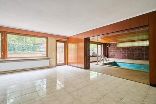 Wellnessbereich/Pool - 