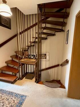 Treppenhaus OG.jpeg - 