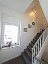 Treppenhaus.jpg - Etagenwohnung mit 82,00 m&sup2; in Wuppertal zur Miete