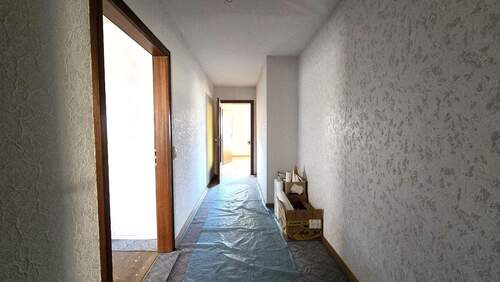 1. OG Wohnung, Flur - 