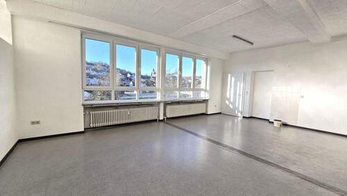 Gewerbeeinheit, großer Raum - 