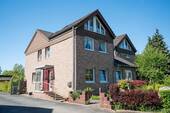 Außenansicht - 8 Zimmer Mehrfamilienhaus, Wohnhaus in Erftstadt / Bliesheim
