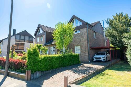 Außenansicht - Mehrfamilienhaus, Wohnhaus mit 255,10 m&sup2; in Erftstadt / Bliesheim zum Kaufen