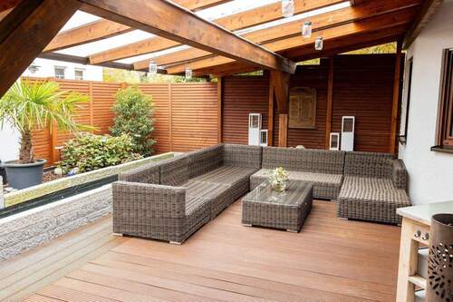 Terrasse mit Überdachung - 
