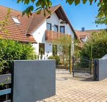 Familientraum & Gartenparadies: Gepflegtes EFH in ruhiger Umgebung - Ellingen Massenbach Familientraum & Gartenparadies: Gepflegtes EFH in ruhiger Umgebung - Ellingen Massenbach