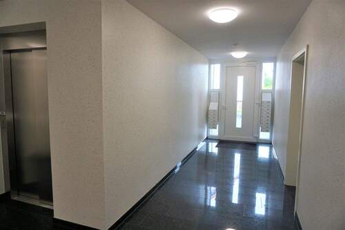 Hauseingang Bild 1 - 1 Zimmer Etagenwohnung in Westerstede