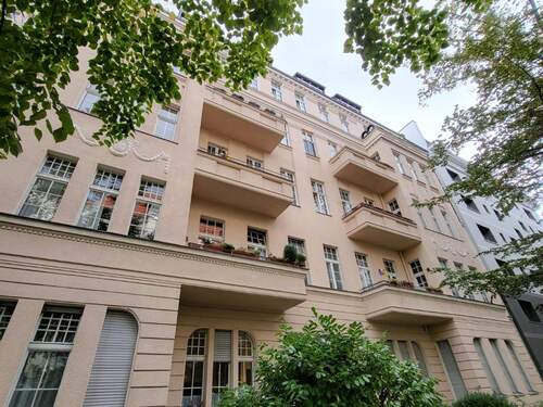 Frontansicht - 1 Zimmer Etagenwohnung zum Kaufen in Berlin